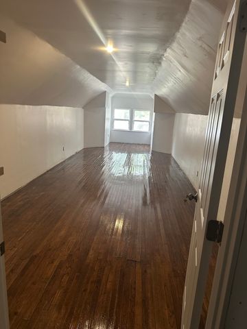 8634 S Carpenter Street, Chicago, IL 60620