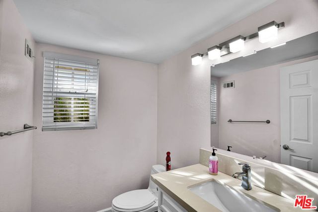 11158 Newcastle Avenue, Granada Hills, CA 91344