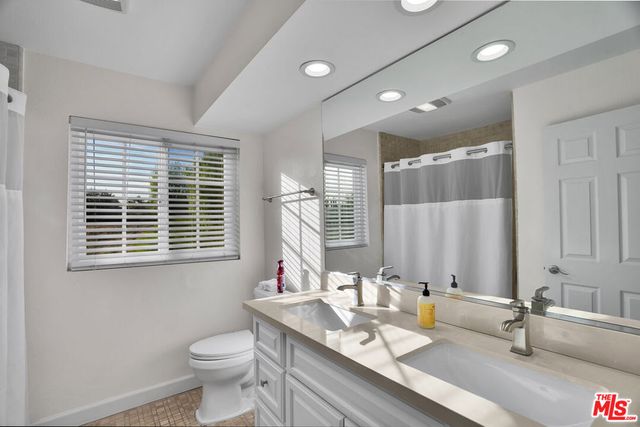 11158 Newcastle Avenue, Granada Hills, CA 91344