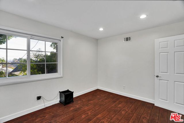 11158 Newcastle Avenue, Granada Hills, CA 91344