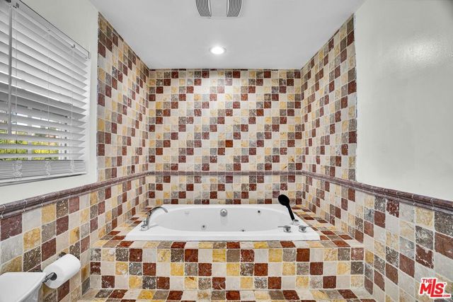 11158 Newcastle Avenue, Granada Hills, CA 91344