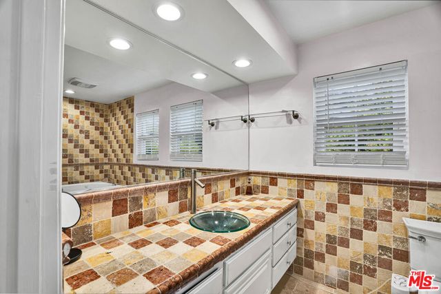 11158 Newcastle Avenue, Granada Hills, CA 91344