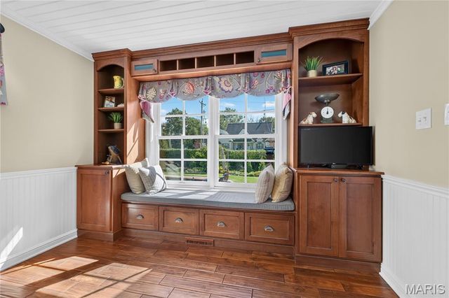 21 Country Life Acres, Country Life Acres, MO 63131