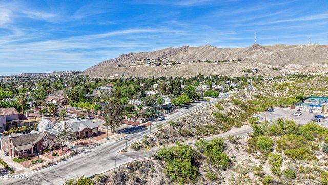 715 E ROBINSON Avenue, El Paso, TX 79902