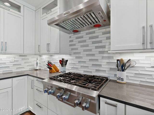 6110 Maddox Blvd, Prospect, KY 40059