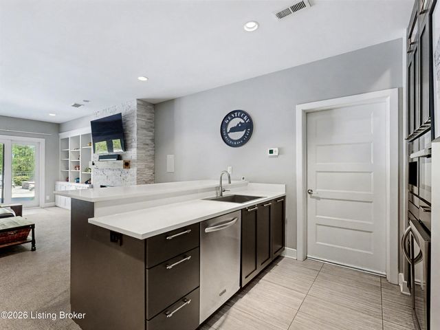 6110 Maddox Blvd, Prospect, KY 40059
