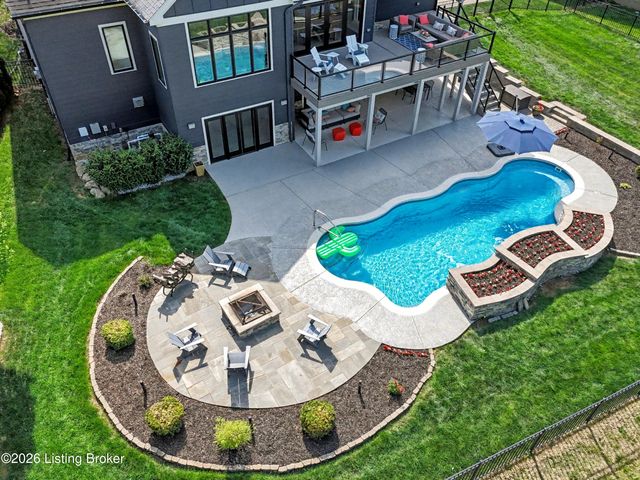 6110 Maddox Blvd, Prospect, KY 40059