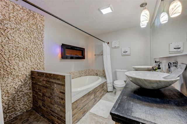 1207 Archer Street, Houston, TX 77009