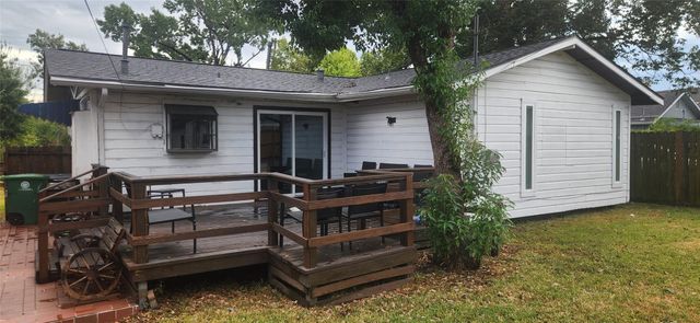 1207 Archer Street, Houston, TX 77009