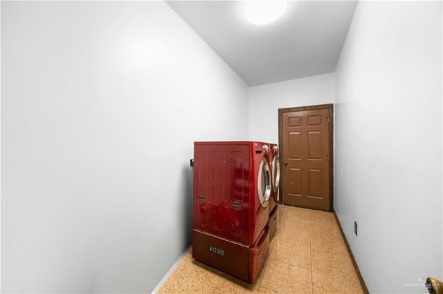 6813 N Gwin Road, Edinburg, TX 78542