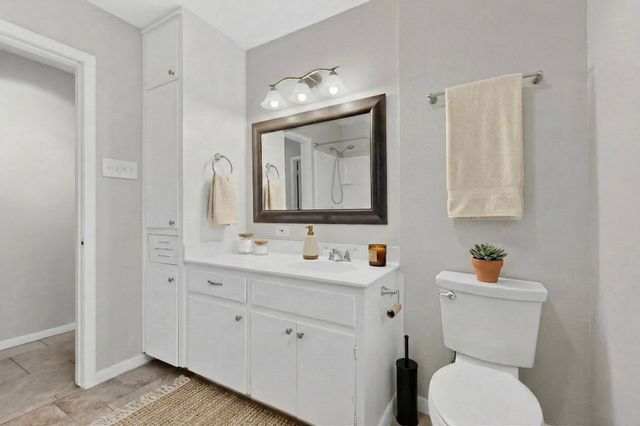 4805 Broadhill DR, Austin, TX 78723