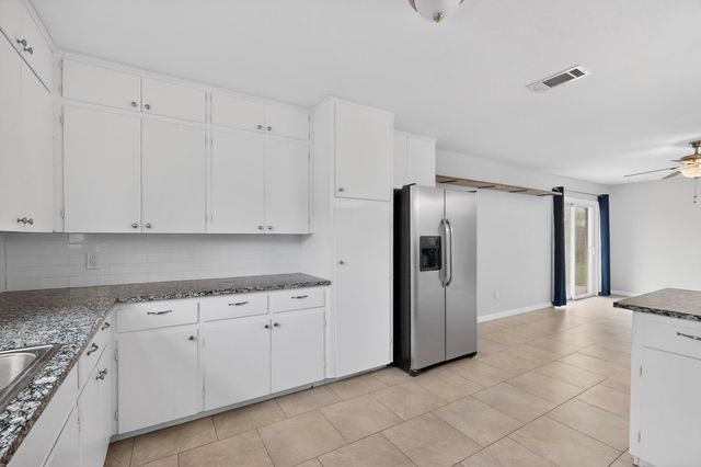 4805 Broadhill DR, Austin, TX 78723