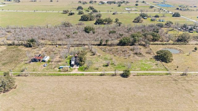 1224 County Road 32, Angleton, TX 77515