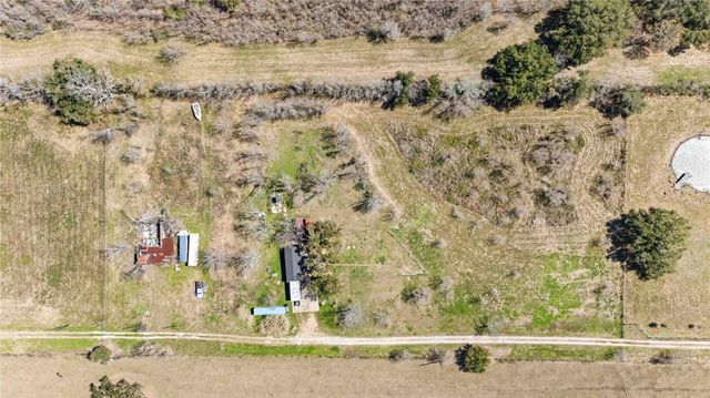 1224 County Road 32, Angleton, TX 77515