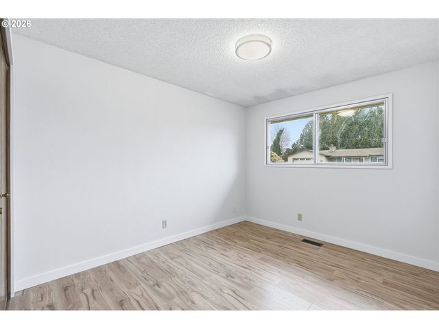 1407 WILLAMINA Ave, Forest Grove, OR 97116