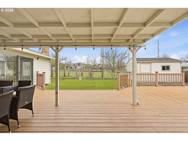 1407 WILLAMINA Ave, Forest Grove, OR 97116