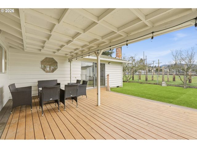 1407 WILLAMINA Ave, Forest Grove, OR 97116