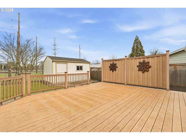 1407 WILLAMINA Ave, Forest Grove, OR 97116