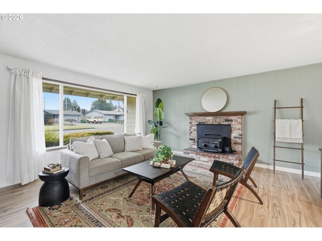 1407 WILLAMINA Ave, Forest Grove, OR 97116