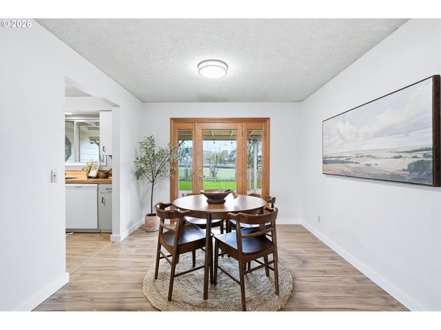 1407 WILLAMINA Ave, Forest Grove, OR 97116