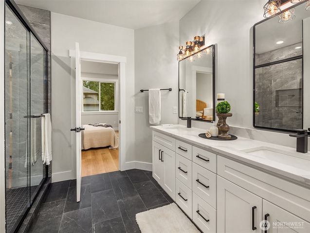 4 Twin Flower Circle, Bellingham, WA 98229