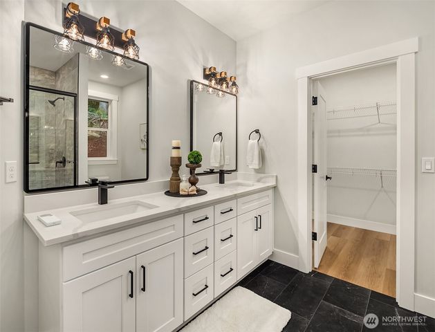 4 Twin Flower Circle, Bellingham, WA 98229