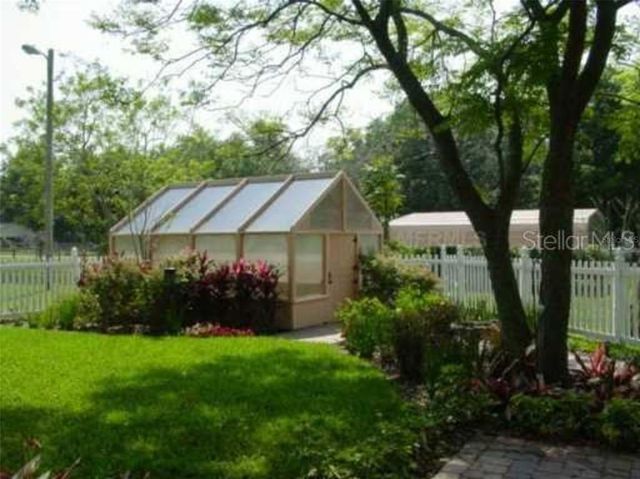 235 OLD WELCOME ROAD, Lithia, FL 33547