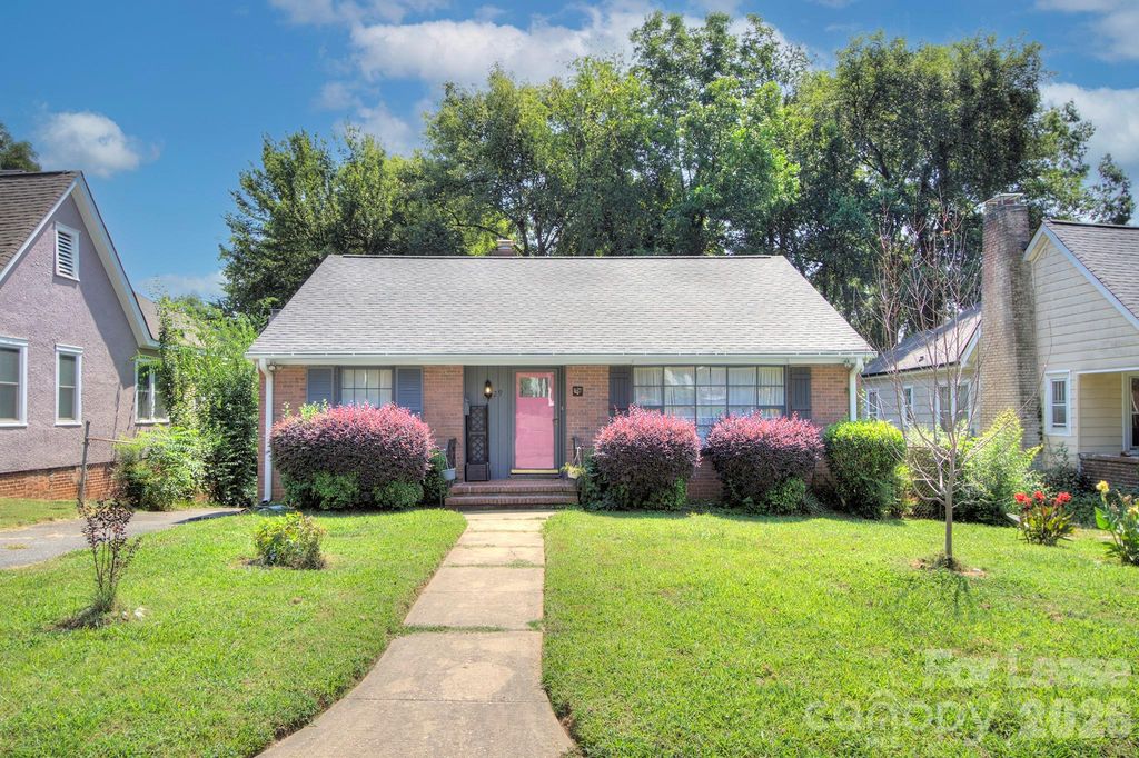 629 Grandin Road, Charlotte, NC 28208