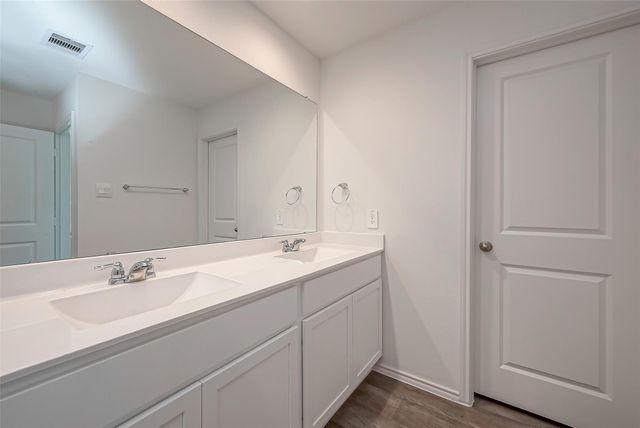 2914 Bur Landing Lane, Rosenberg, TX 77469