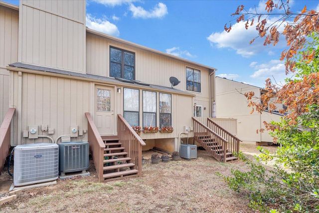 7022 Oak CT, Roanoke, VA 24018