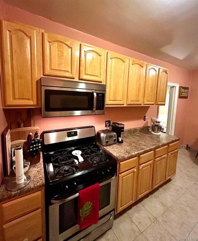 475 Bronx River Road 3G, Yonkers, NY 10704