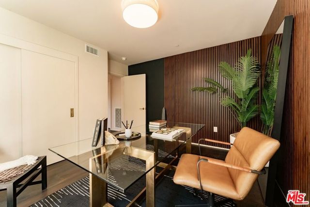 1208 Palms Boulevard, Venice, CA 90291