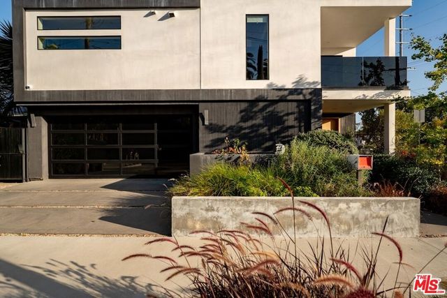 1208 Palms Boulevard, Venice, CA 90291