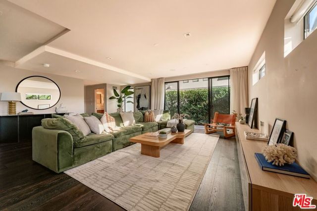 1208 Palms Boulevard, Venice, CA 90291
