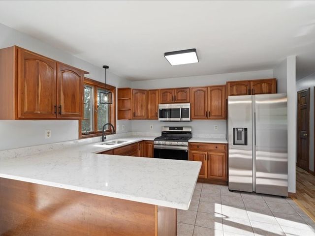 79 Cucumber Hill Road, Foster, RI 02825