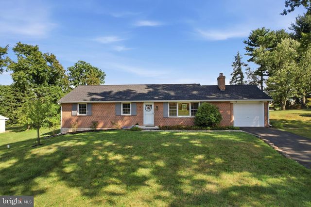 315 E 9TH AVE, Collegeville, PA 19426
