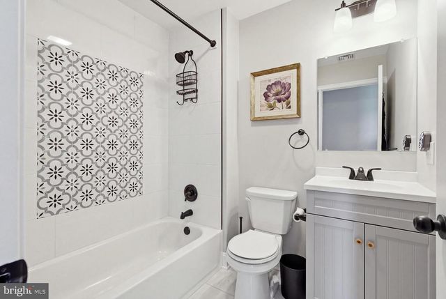 315 E 9TH AVE, Collegeville, PA 19426
