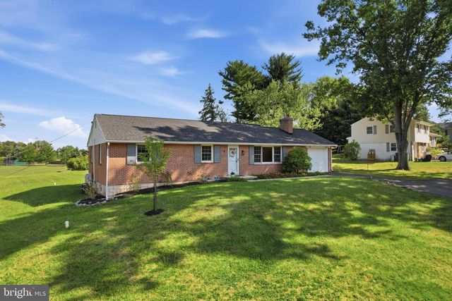315 E 9TH AVE, Collegeville, PA 19426