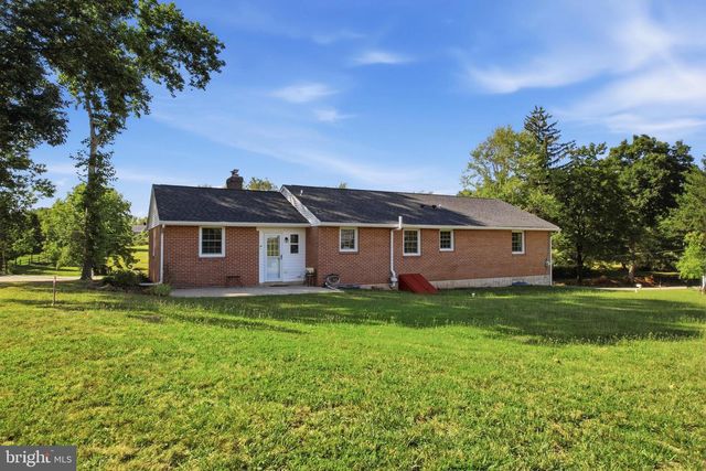 315 E 9TH AVE, Collegeville, PA 19426