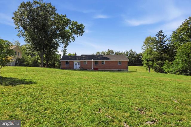 315 E 9TH AVE, Collegeville, PA 19426