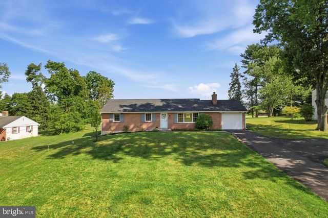 315 E 9TH AVE, Collegeville, PA 19426