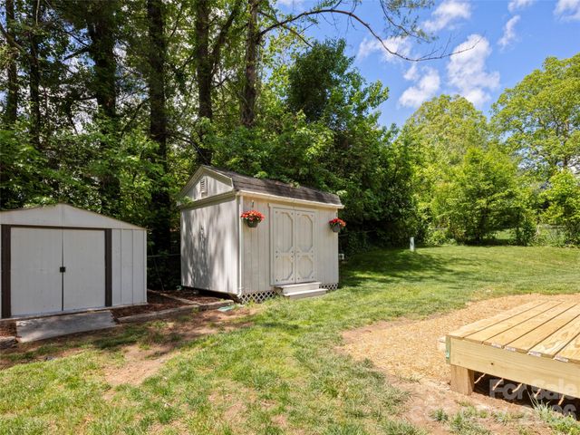 224 Clover Drive, Fletcher, NC 28732