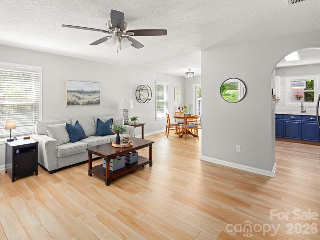 224 Clover Drive, Fletcher, NC 28732