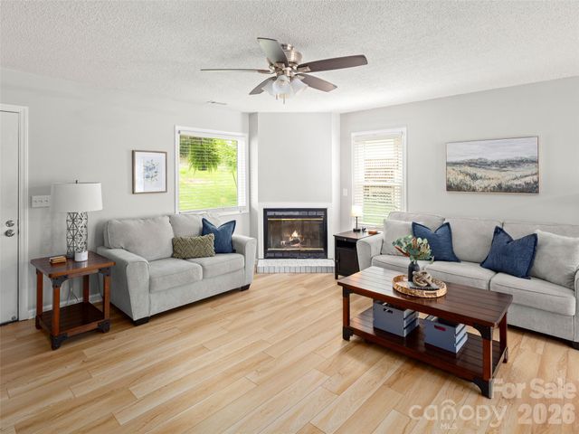 224 Clover Drive, Fletcher, NC 28732