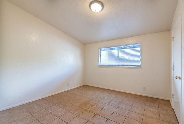 206 PRINCETON Drive SE 7, Albuquerque, NM 87106