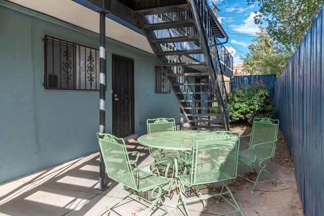 206 PRINCETON Drive SE 7, Albuquerque, NM 87106
