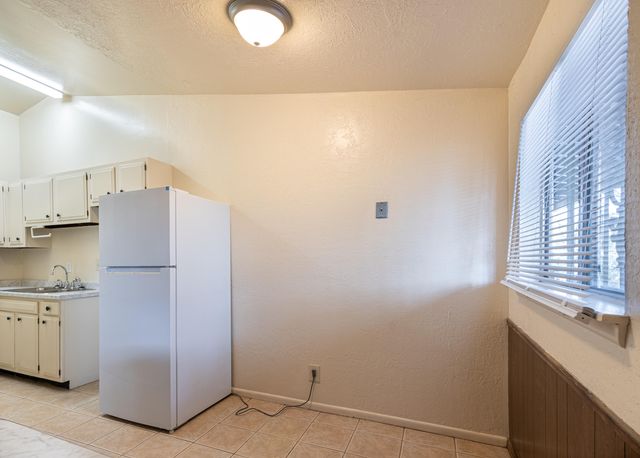 206 PRINCETON Drive SE 7, Albuquerque, NM 87106
