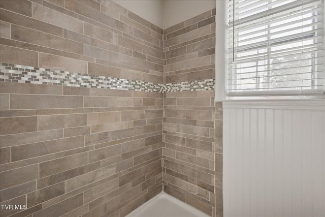 1613 Carolina Avenue, Kingsport, TN 37664