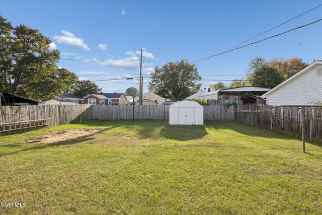 1613 Carolina Avenue, Kingsport, TN 37664