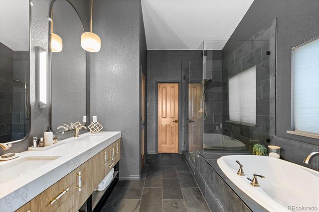 10856 Ridge Pointe Lane, Parker, CO 80138